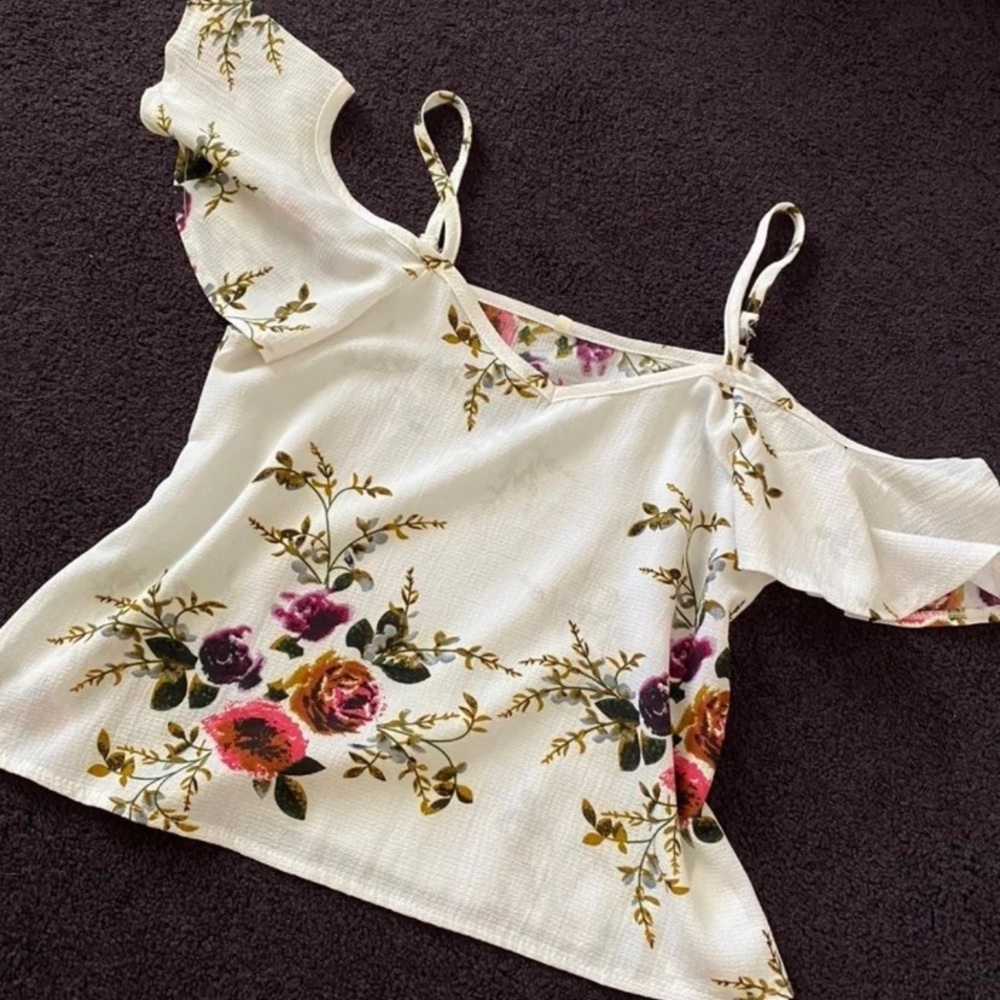 3 for $12 Floral cold shoulder top